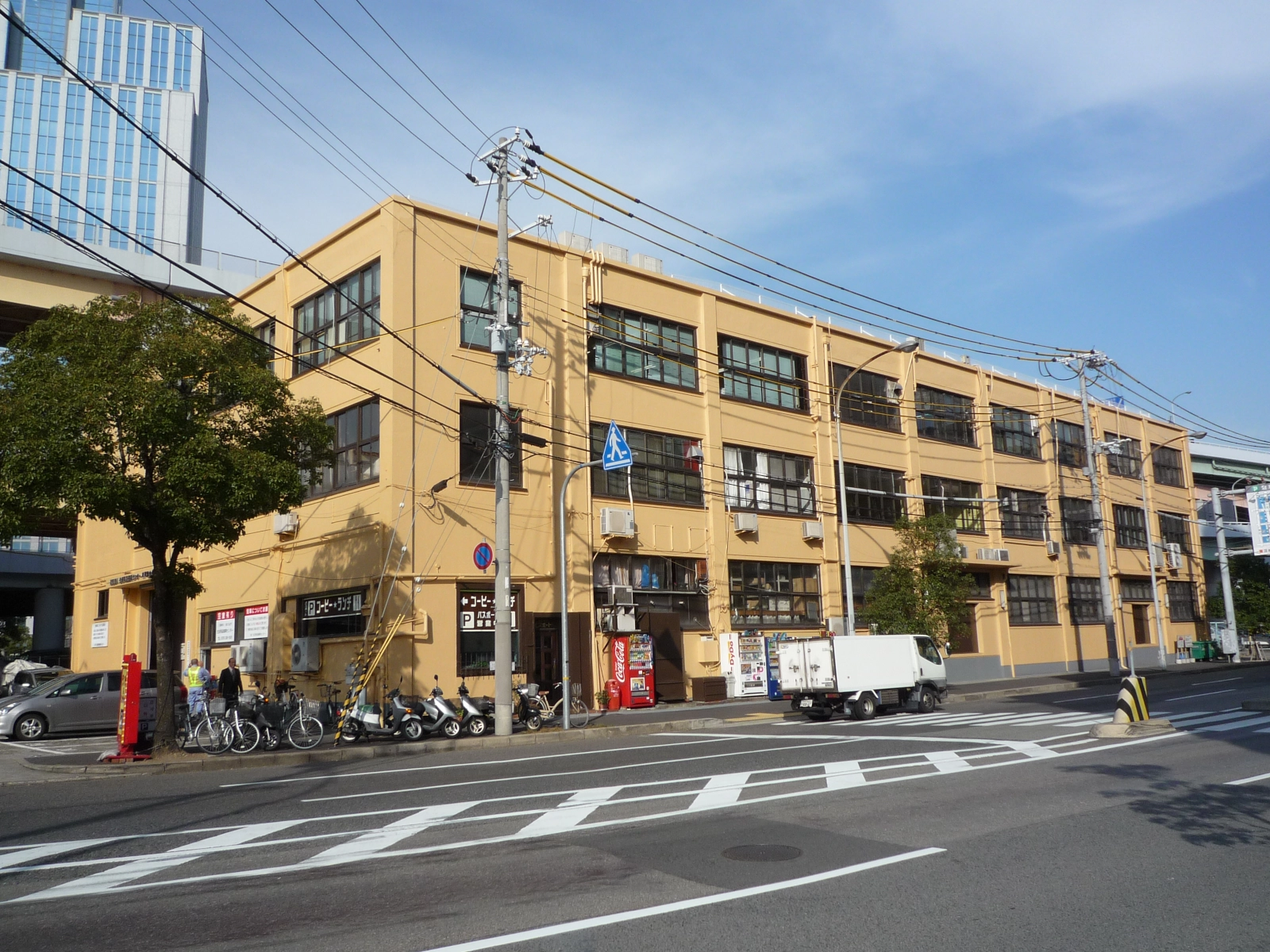 神戸センタービル外観1